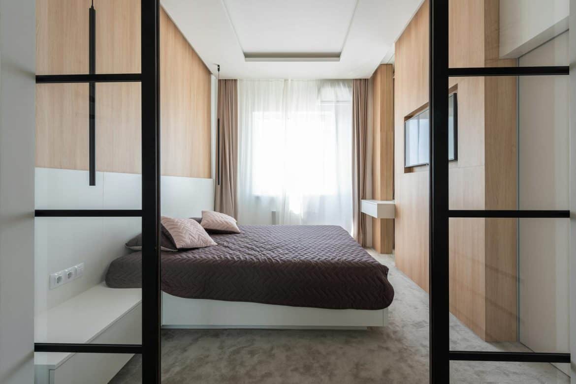 Finally! My Guest Room is Bigger on the Inside!